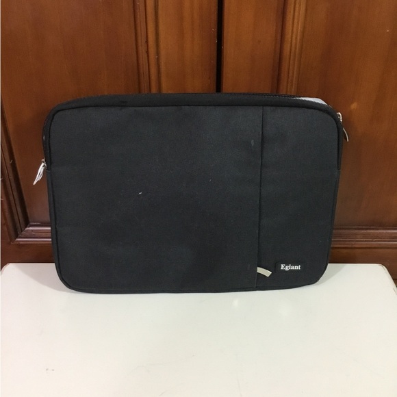 Egiant Carry All Solid Black Tablet Laptop Case Soft Gray Lining EUC 13 X 9.5 As - Picture 2 of 12
